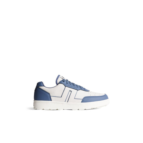 Ace Low-Top Golf Sneaker