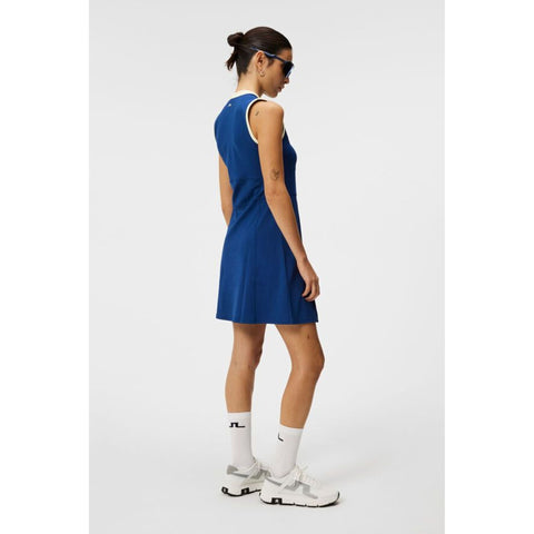 Ebony Golfkleid