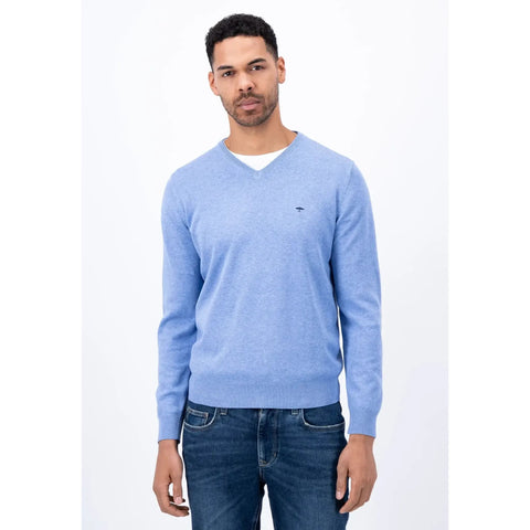 V-Neck Pullover