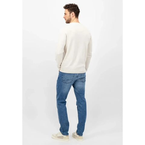V-Neck Pullover