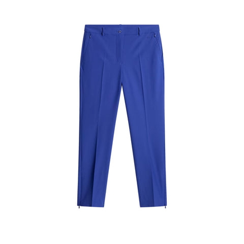 Pia Pant