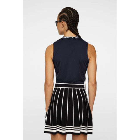 Leya Sleeveless Top