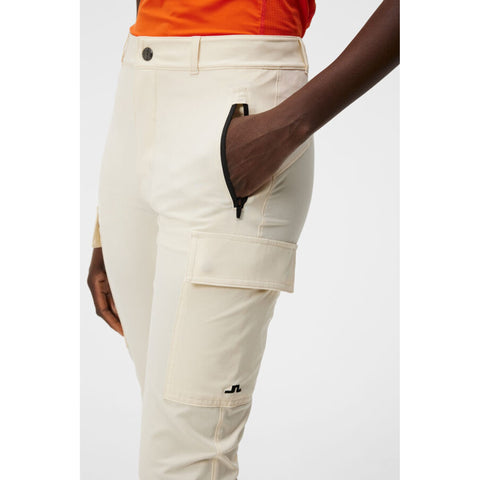 Anya Pant
