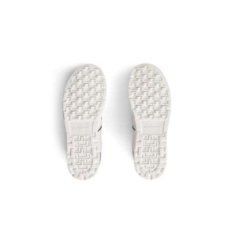 Ace Low-Top Golf Sneaker