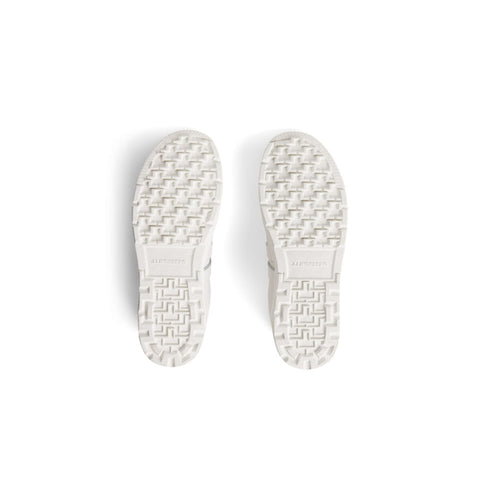 Ace Low-Top Golf Sneaker