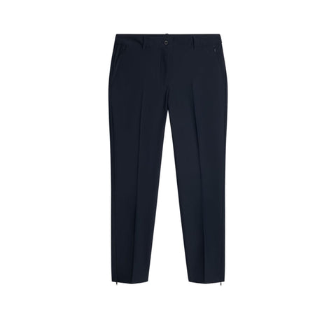 Pia Hose