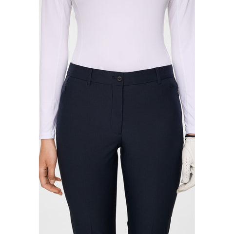 Pia Hose