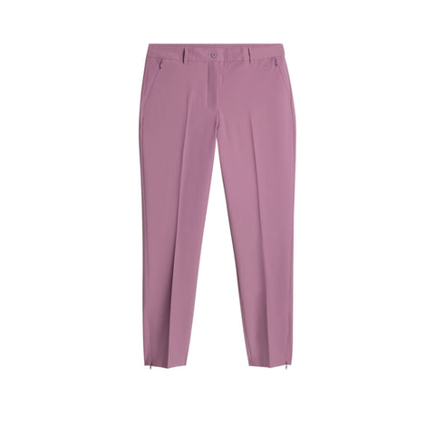 Pia Hose