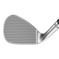 Professioneller Golfschläger-Wedge in silber-grauer Metallic-Ausführung